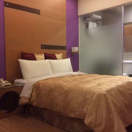 Hotel Purple Garden à Taipei Extérieur photo