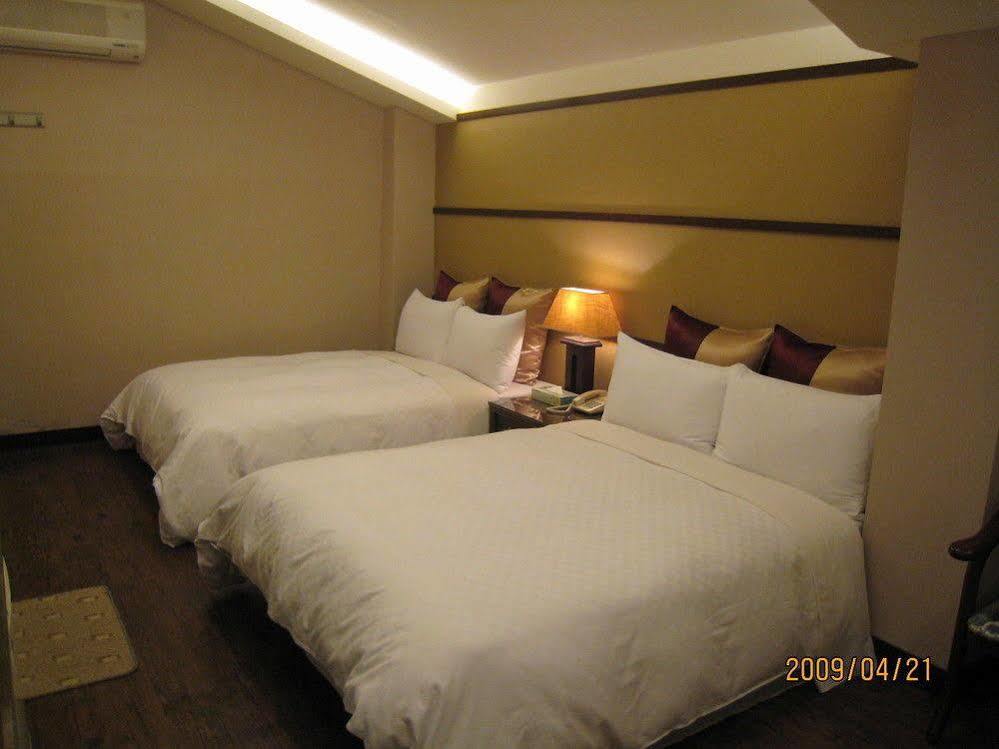 Hotel Purple Garden à Taipei Extérieur photo